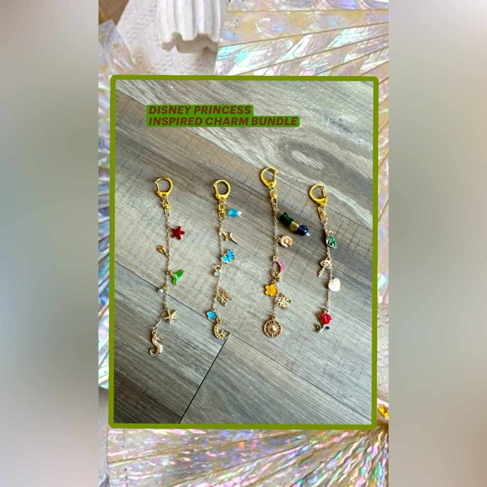 CHARM ACCESSORY SET